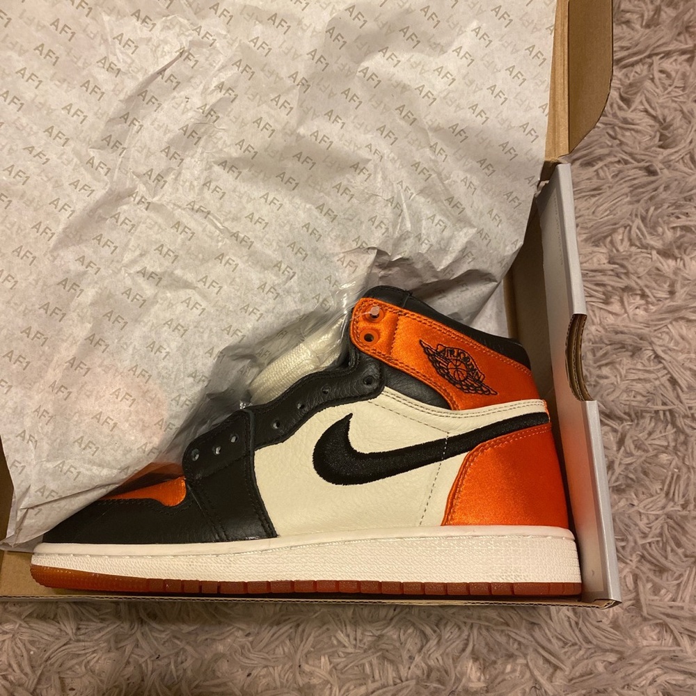 Nike Jordan 1 Retro satin orange high top